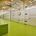 ホテル Bazantowo Sport