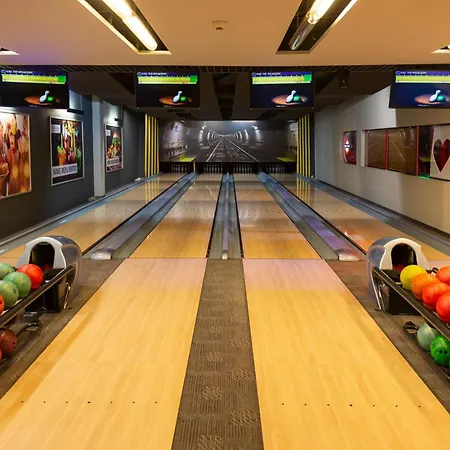 Bazantowo Sport Отель 3*
