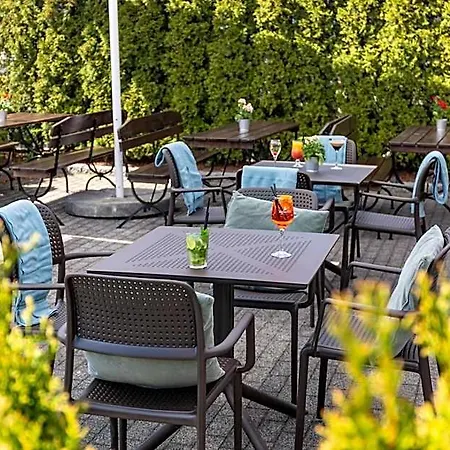Hotel Bazantowo Sport