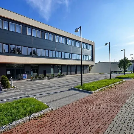 Отель Bazantowo Sport